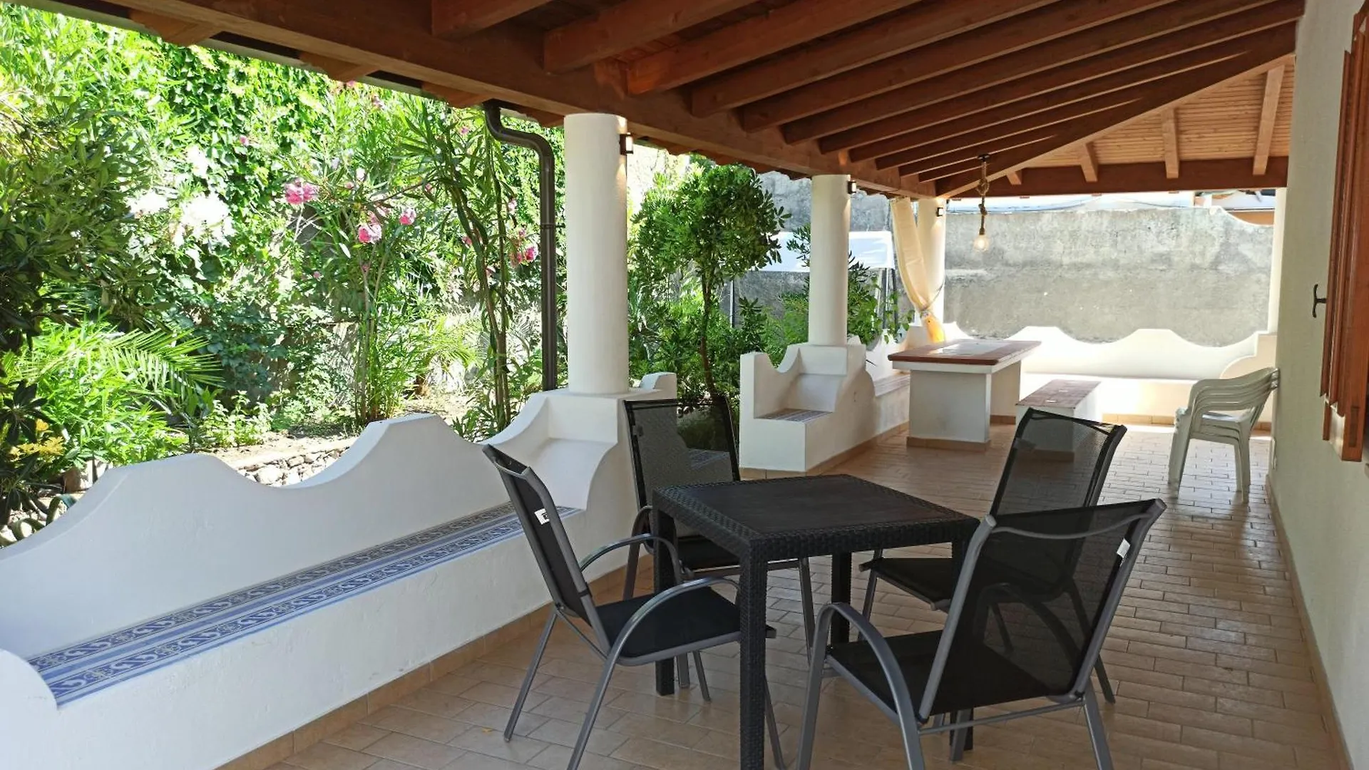 Feriehus Casa Volcanalia Vulcano